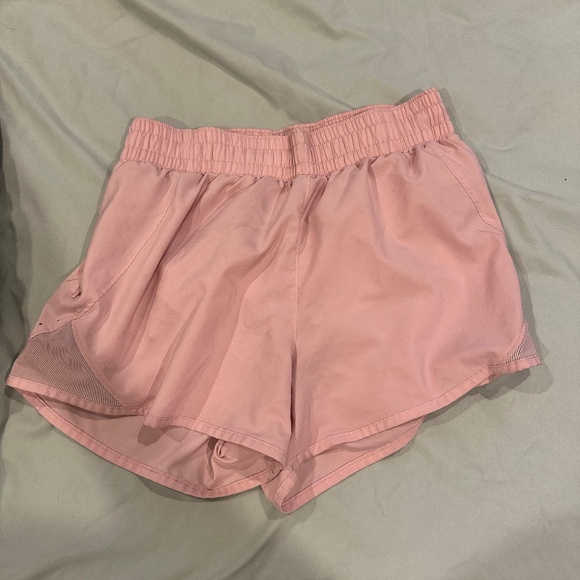 All in motion Pink shorts - Picture 1 of 2
